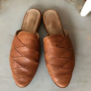 Seychelles mule size 8.5